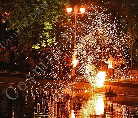 spectacol cu foc