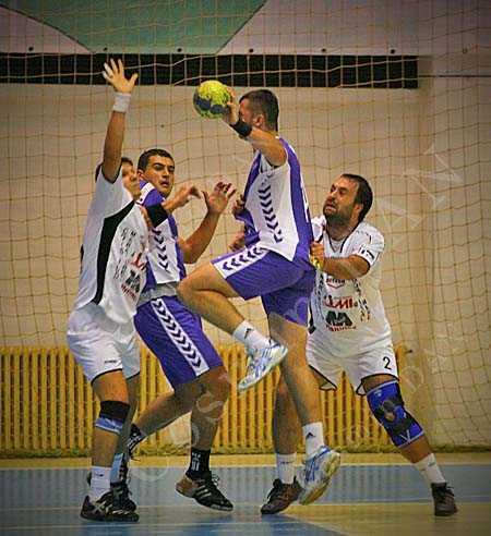 Poli Izometal Timisoara - Minaur Baia Mare 26-26