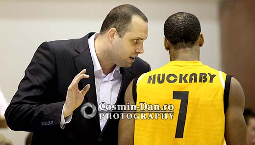 Timba Timisoara - CS Municipal Oradea-06-bogdan-murarescu-rickey-huckaby