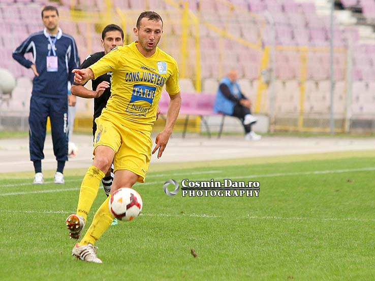 28-poli-timisoara-olimpia-105 - dan gavrilescu