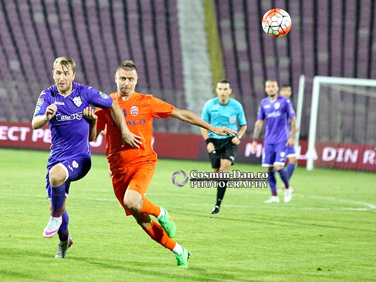 poli-timisoara-botosani-7255 - Robert Elek, George Andrei Miron