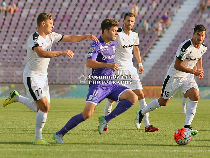 poli-astra-641 - Javier Herndandez